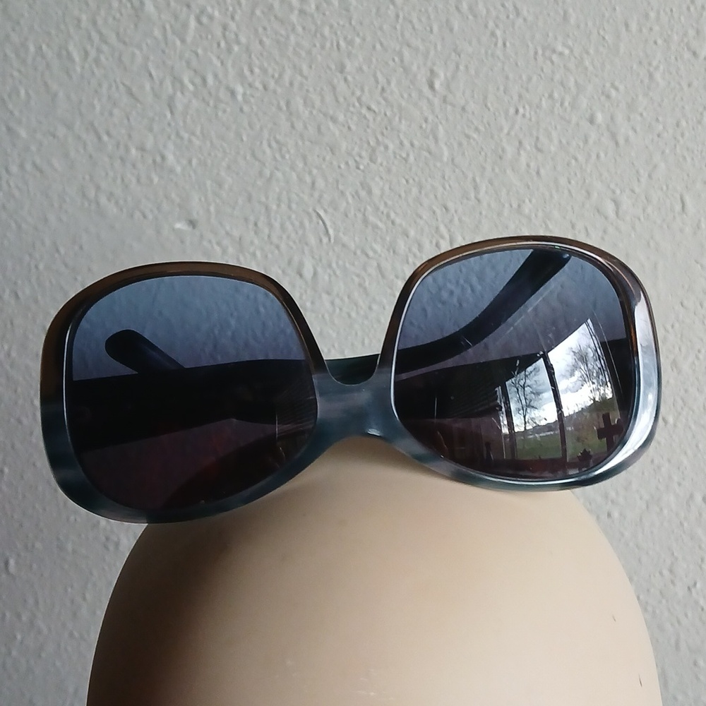 Prada Blue W/Brown Tortoiseshell Pattern Sunglasses Frames Prada Case Included! - Picture 10 of 13